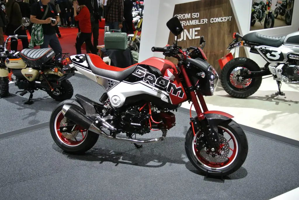 Honda Grom as one of the good motorcycle for novices. 