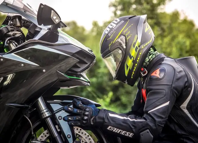 Do Motorcycle jackets protect you?