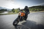 Ergonomic of Zero SRF Premium and Harley-Davidson LiveWire