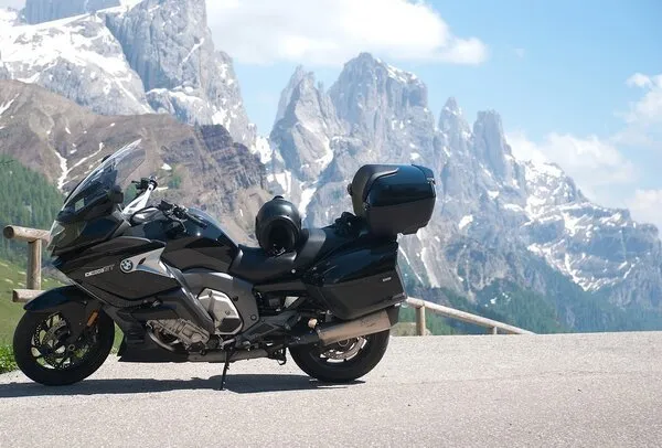 How To Choose A Touring Motorcycle