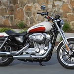 Harley davidson Superlow 883. 