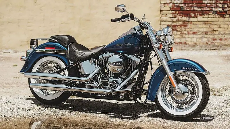 Harley Softail Deluxe.