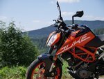 Looks and aesthetics of KTM 390 Duke and Kawasaki Z400