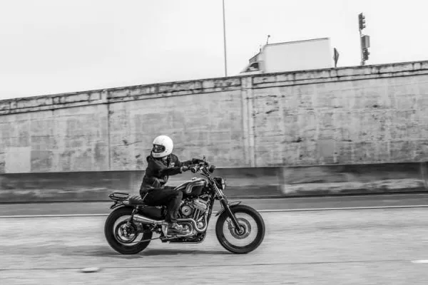 Is a 1200 Sportster a lady motorbike?