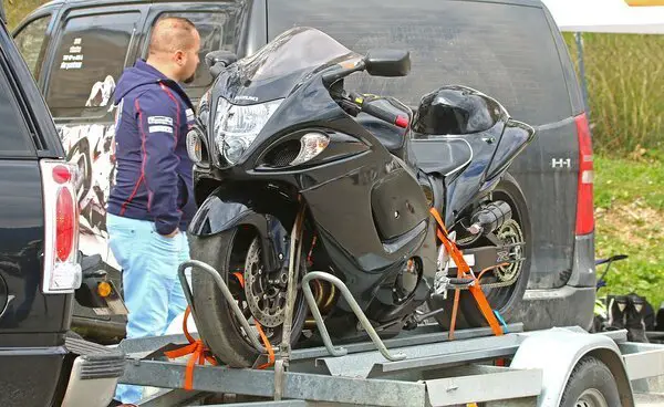 How To Tow A Motorcycle With A Car