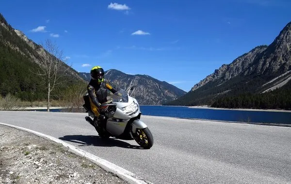 How Strenuous Is It To Ride A Motorcycle 500 Miles In A Single Day