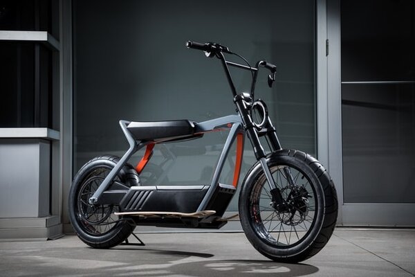 Futuristic Electric Motorcycles In 2022