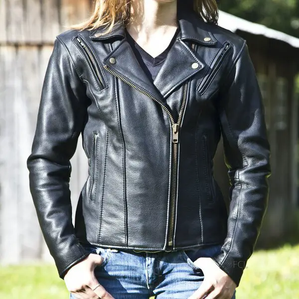 Women's Fitted Classic Fox Creek Leather Motorcycle Jacket Review